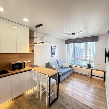 Олександра Олеся вул., 10