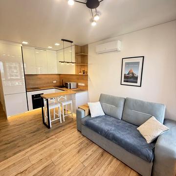 Олександра Олеся вул., 10