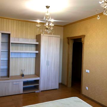 Бакинська вул., 37-Г