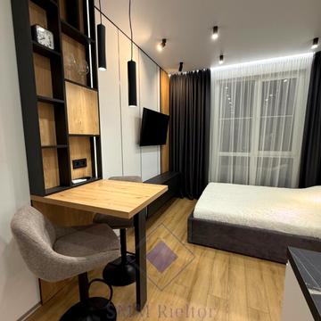 Михайла Максимовича вул. (Онуфрія Трутенка), 26-Г