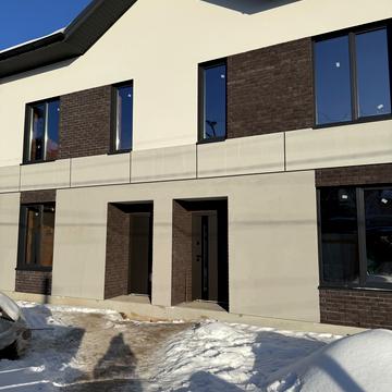 Українська вул., 38