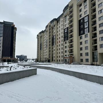 Володимира Великого вул., 2в