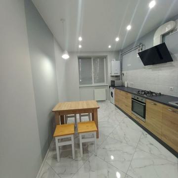 Івана Пулюя вул., 40, к. 10