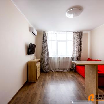 Петра Калнишевського вул. (Михайла Майорова), 6