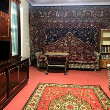 Глісерна вул., 26