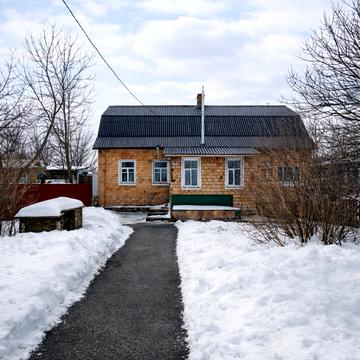 Першого травня, 47