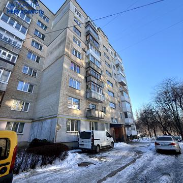 Ветеранів вул. (Артема), 9