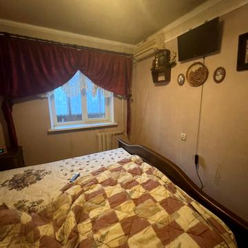 Жмеринська вул., 4