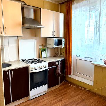 Сергія Тимошенка вул., 19