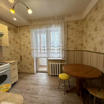 Михайла Котельникова вул., 89