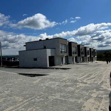 Богдана Хмельницького, 23