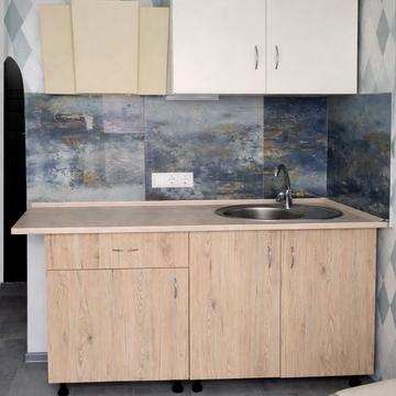 Залізнична вул., (Будинок 2)