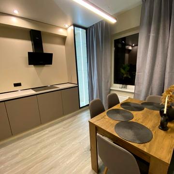 Академіка Сахарова вул., 3-Е