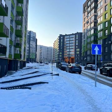 Приозерна вул., 28