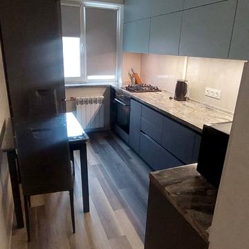 Миру просп., 4