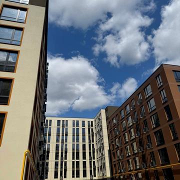 Героїв Майдану вул., (Будинок 9)