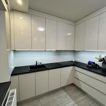 Стрийська вул., 115