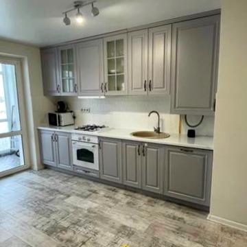 Романа Шухевича вул., 3