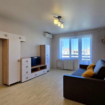 Героїв просп., 40