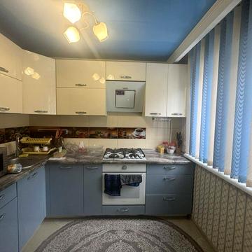 Академіка Філатова вул., 52/2