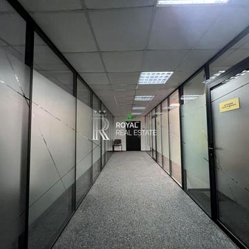 Дегтярівська вул., 52