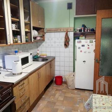 Антоновича вул. (Горького), 102