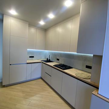 Камянецька вул., (Будинок)