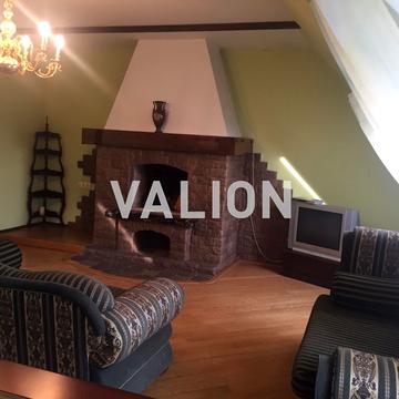 Костянтинівська вул., 10