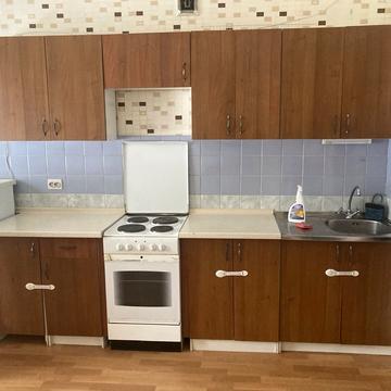 Європейського Союзу просп. (Правди), 19-А