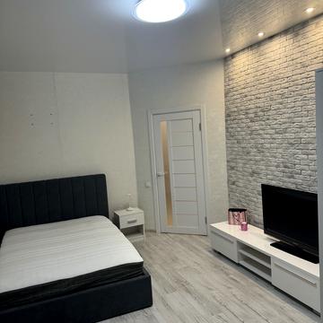 Зелена вул., 10