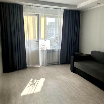 Чорнобильська вул., 21