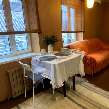 Олександра Кониського вул. (Володарського), 45