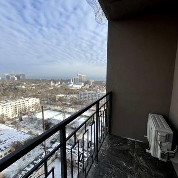 Генуезька вул., 1-Е