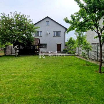 Набережно-Корчуватська вул., 34-Б