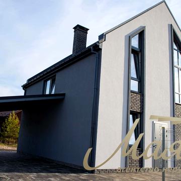 Центральна вул.