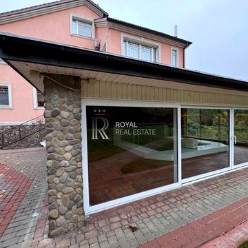 Золотоворітська вул., 19