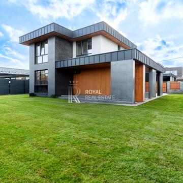 Грушева вул.