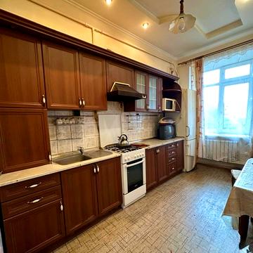 Івана Шараневича вул., 21