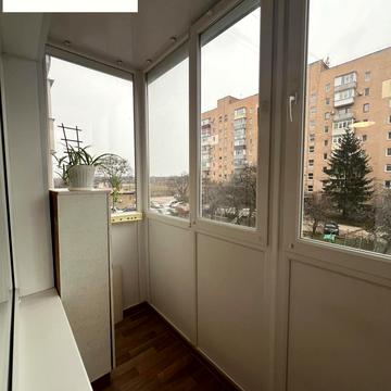 Зіньківська вул., 10