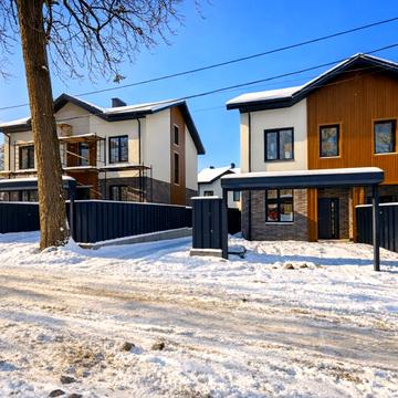 Академіка Ромоданова вул. (Льва Толстого), 44