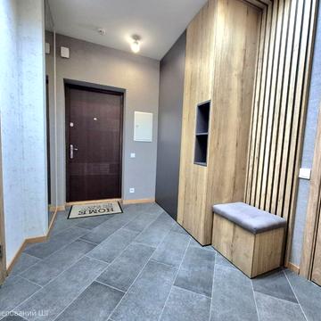 Воскресенська вул., 16