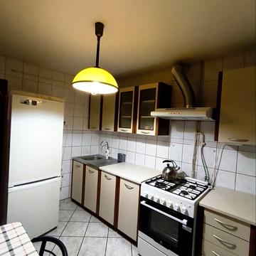 Гетьмана Івана Мазепи вул. (Топольна), 27