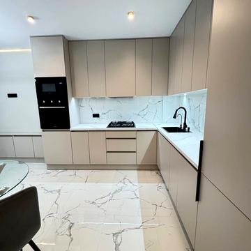 Соборна вул., (Будинок 6)