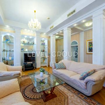 Софіївська вул., 25-А