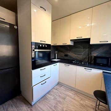 Вахи Арсанова вул. (Рокоссовського), 8