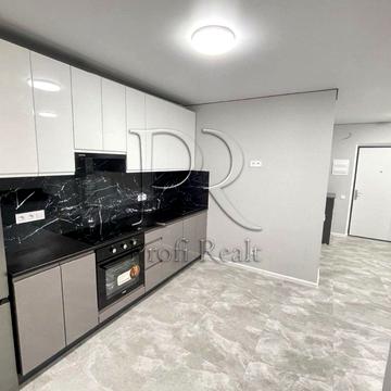 Доківська вул., (Будинок 16)