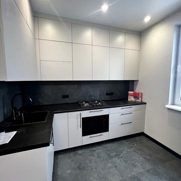 Довга вул., 30