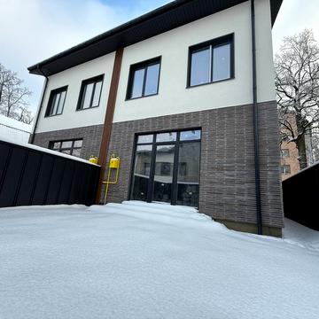 Академіка Ромоданова вул. (Льва Толстого)