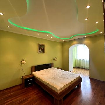 Голосіївський просп. (40-річчя Жовтня), 27