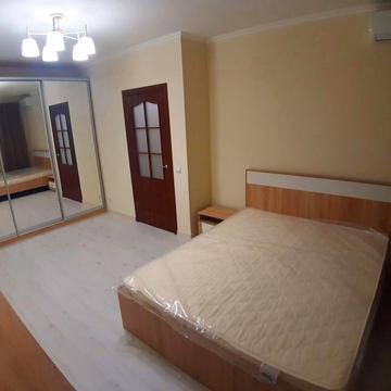 Єлизавети Чавдар вул., 28